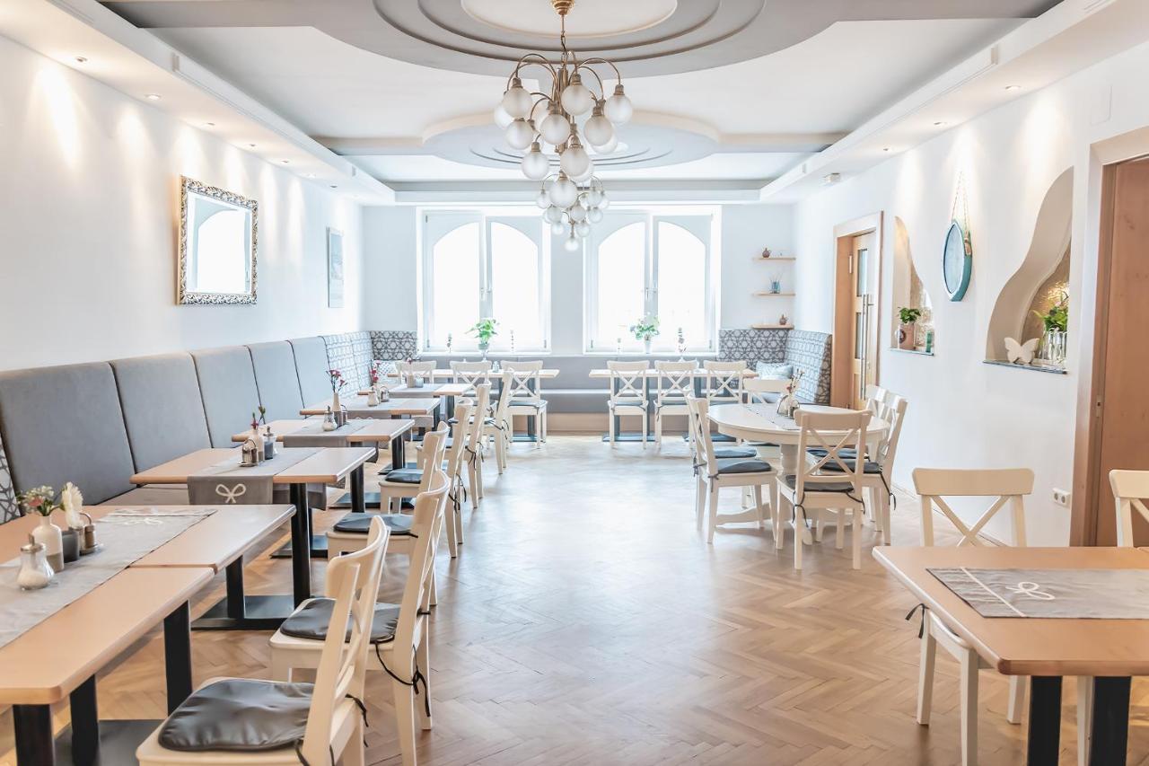 Landhotel Stegersbach Buitenkant foto